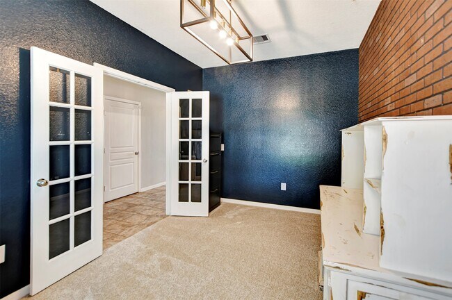 Building Photo - 5439 Baronet Dr