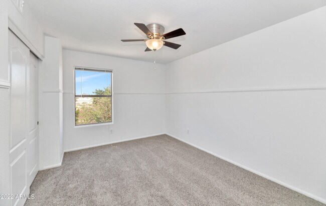 Building Photo - 3617 E Potter Dr