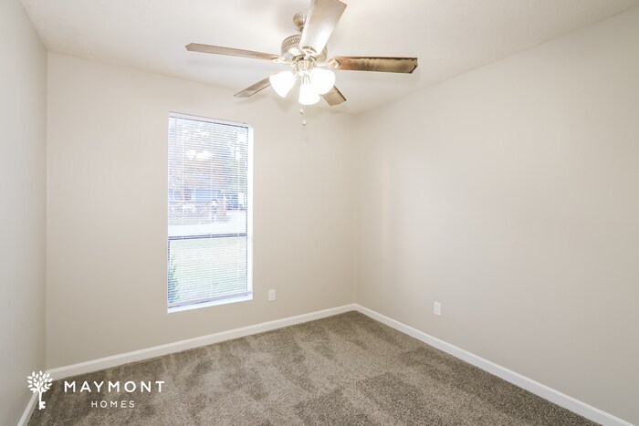 Building Photo - 3564 Kindling Dr