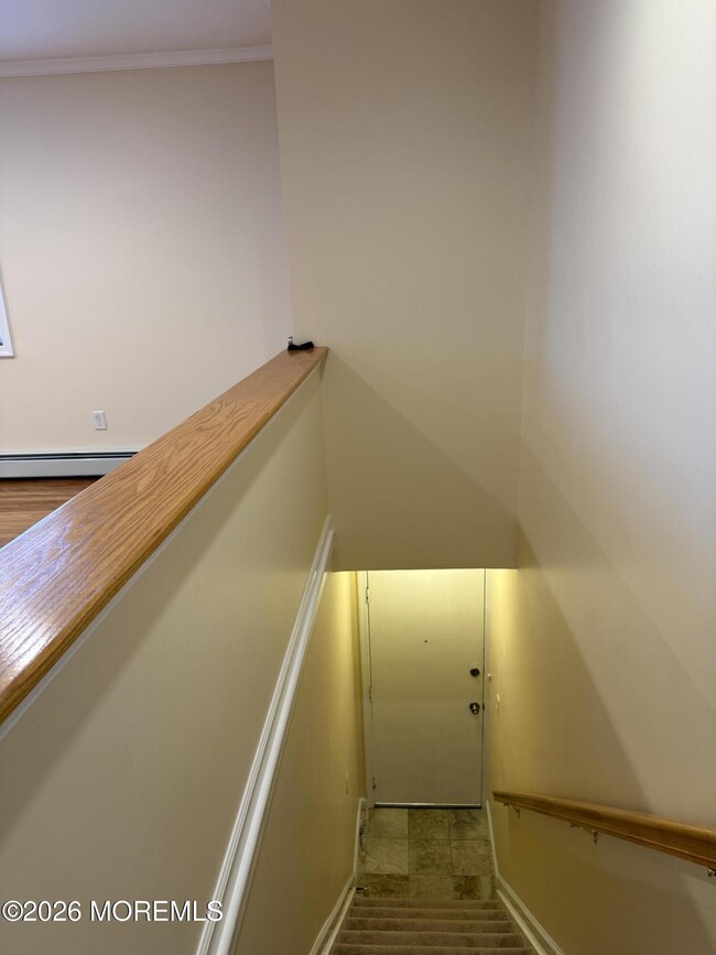 Building Photo - 35 Sternberger Ave