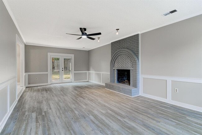 Building Photo - 7801 Autumn Creek Dr