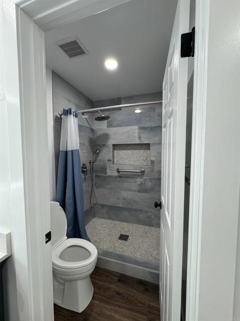 Building Photo - 847 Tamayo Dr