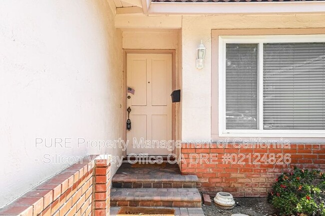Building Photo - 418 Palo Verde Dr