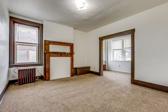 Building Photo - 466 Hays Ave