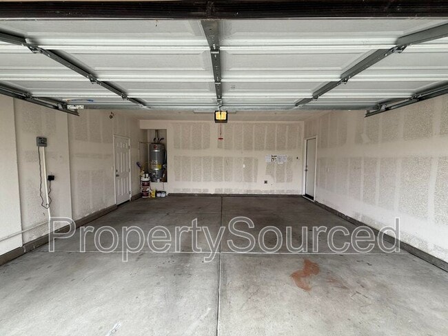 Building Photo - 656 Open Range Ave