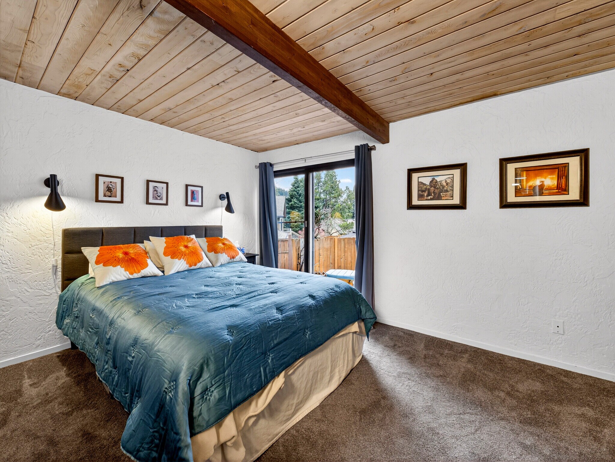 Building Photo - 10956 SE Azar Dr