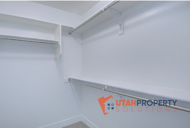 Building Photo - 408 S 980 W