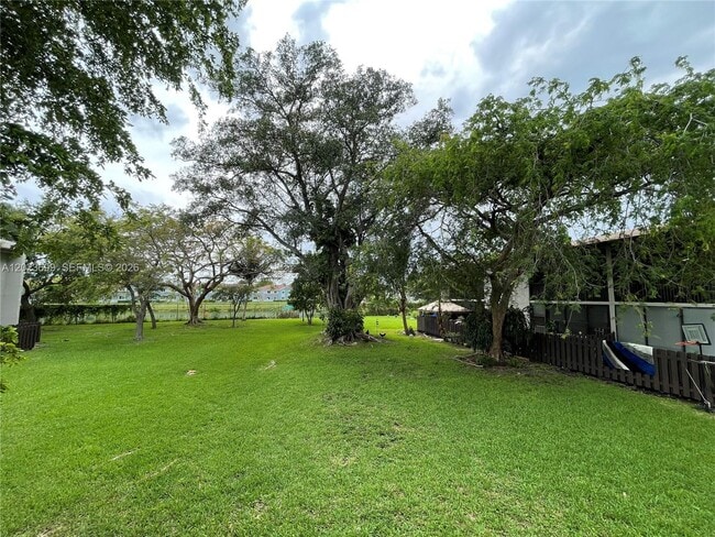 Building Photo - 10370 SW 220th St
