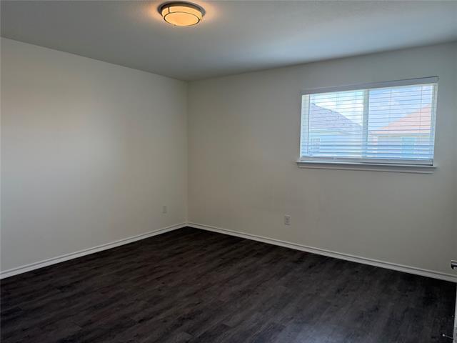 Building Photo - 2237 Diamond Dr