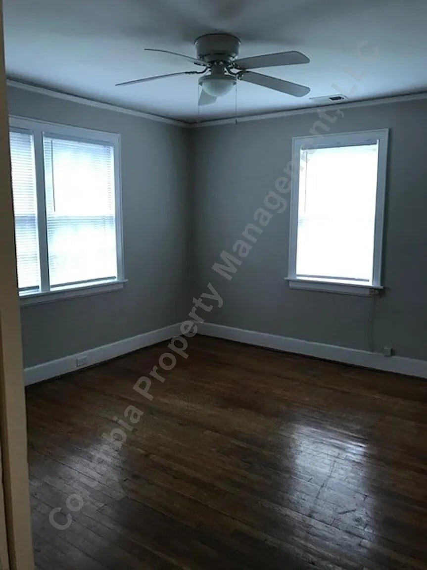 Building Photo - 312 S Woodrow St