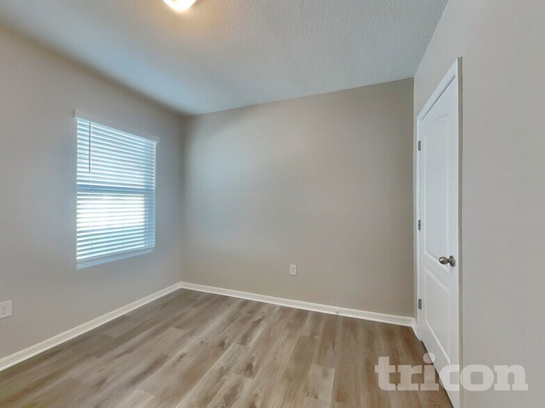 Building Photo - 3108 Bethpage Loop