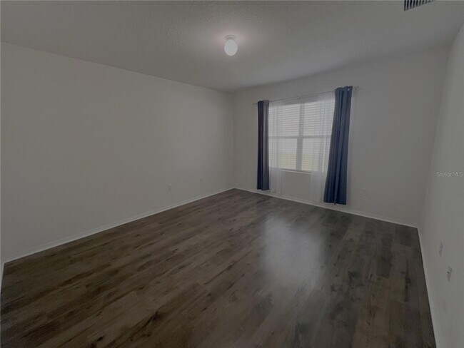 Building Photo - 5001 SW 97th Pl