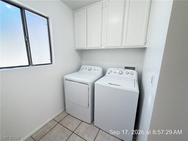 Building Photo - 2817 Crystal Cove Dr