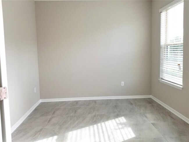 Building Photo - 30708 Walker Cup Pl