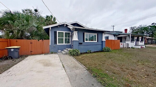 Building Photo - **Charming 3-Bedroom Historic Home with Covered Porch and Large Yard**