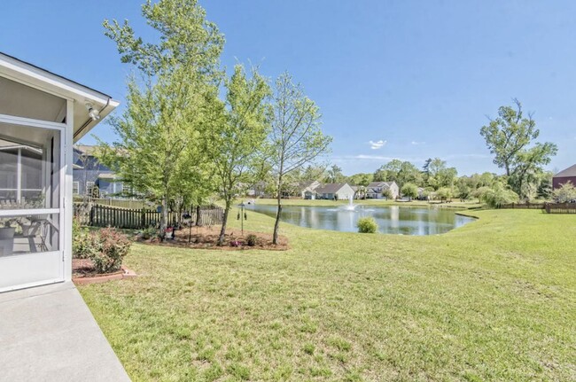 Building Photo - 5013 Bowles Dr