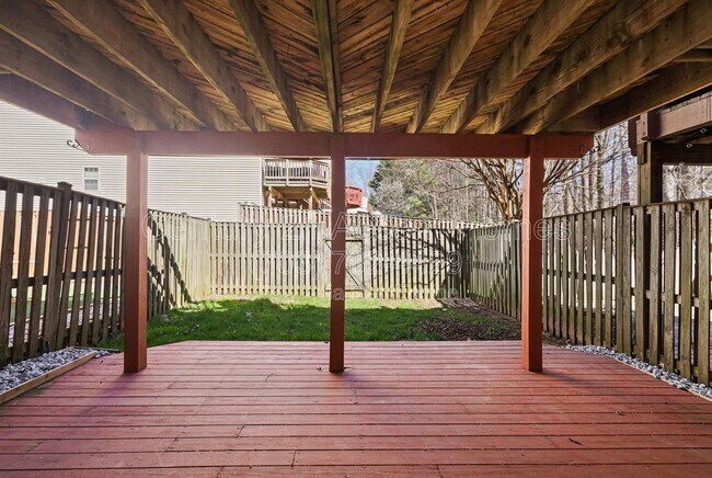 Building Photo - 6719 Sunset Woods Ct