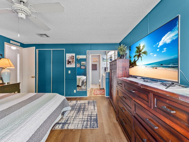 Building Photo - 2855 SW Monarch Trail