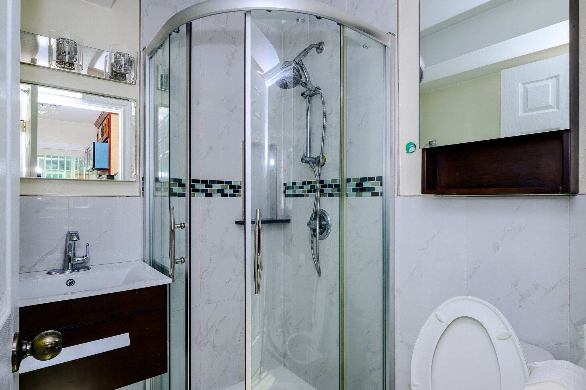 Building Photo - 2733 Ortega St