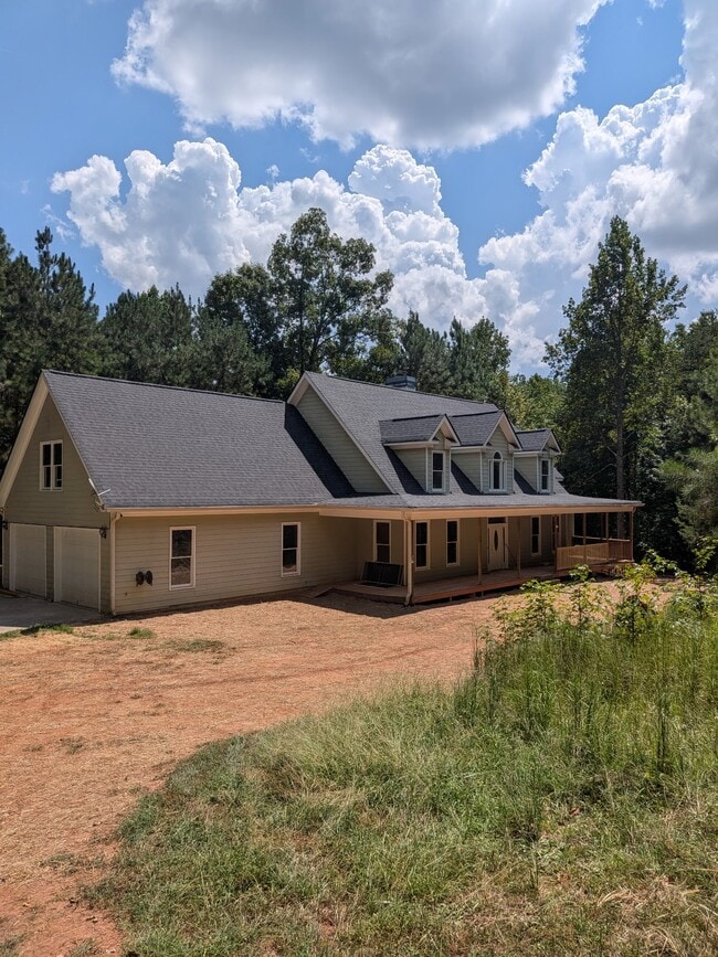 Building Photo - 580 Northridge Rd