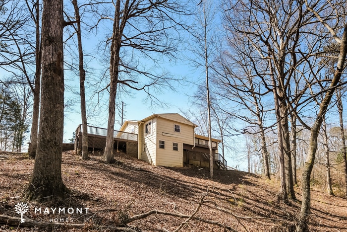 Building Photo - 2540 Summer Lake Rd