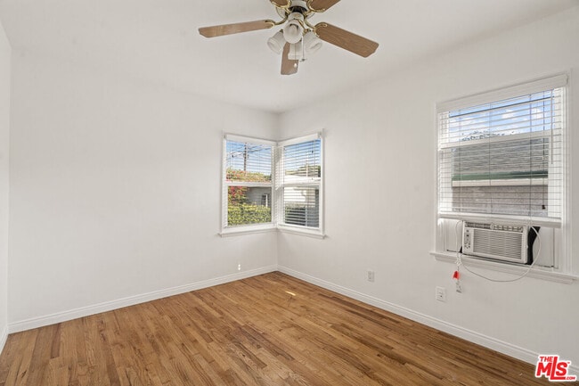 Building Photo - 1/2 Ocean Park Blvd