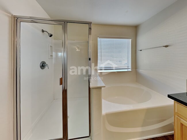 Building Photo - 8739 E Keats Ave