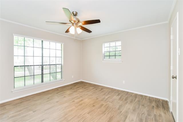 Building Photo - 710 Adams Dr