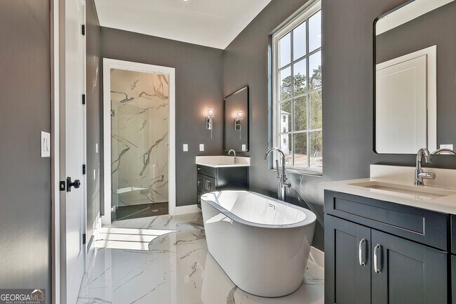 Building Photo - 940 Laurel Brooke Ave