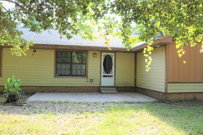 Building Photo - 2031 Casa De Oro St
