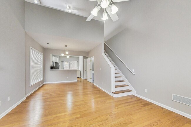 Building Photo - Single-family home in Kennesaw, GA near KSU, Town Center and Woodstock.