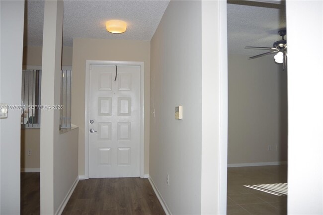 Building Photo - 9511 Weldon Cir