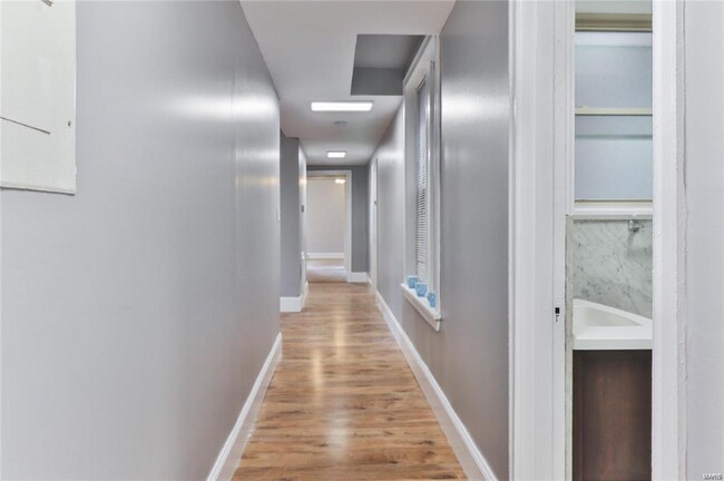 Building Photo - 4512 Westminster Pl