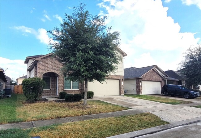 Building Photo - 13911 Cypress Meadows Dr