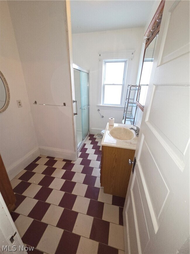 Building Photo - 3803 E 50th St