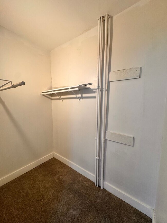 Building Photo - 310 Marshall Ave