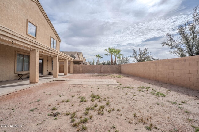 Building Photo - 19396 N Lousandra Dr