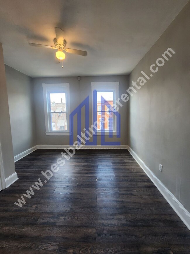 Building Photo - Coming Soon!!!!!! Spacious 3 Bedroom in We...