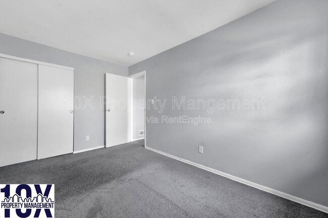 Building Photo - 3071 Rotunda Ct S