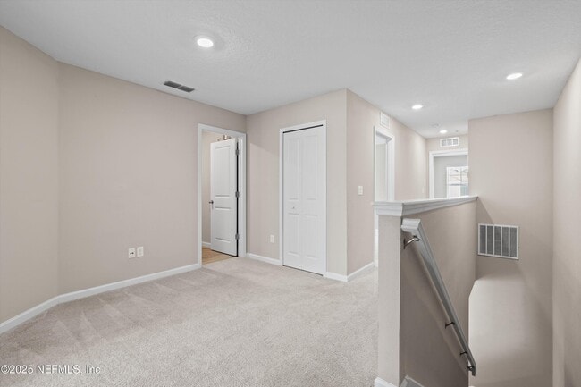 Building Photo - 1180 Beach Dune Dr