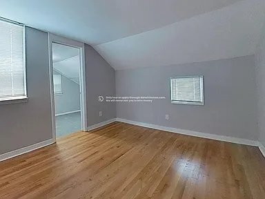 Building Photo - 306 Schuyler St