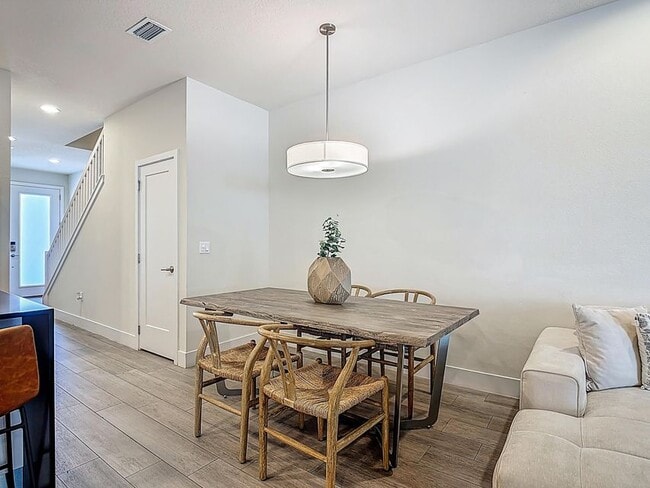 Building Photo - 17204 Blessing Dr