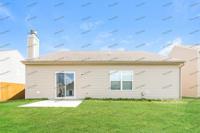 Building Photo - 2518 Apple Tree Ln