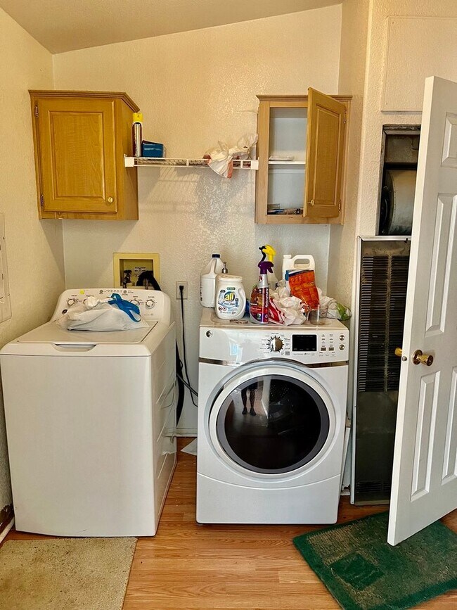 Building Photo - Work & Live on beautiful piece of property