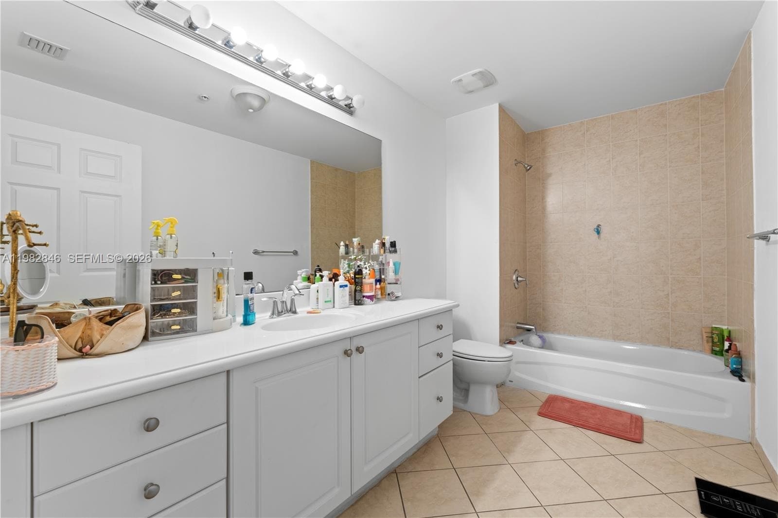 Building Photo - 8395 SW 73rd Ave