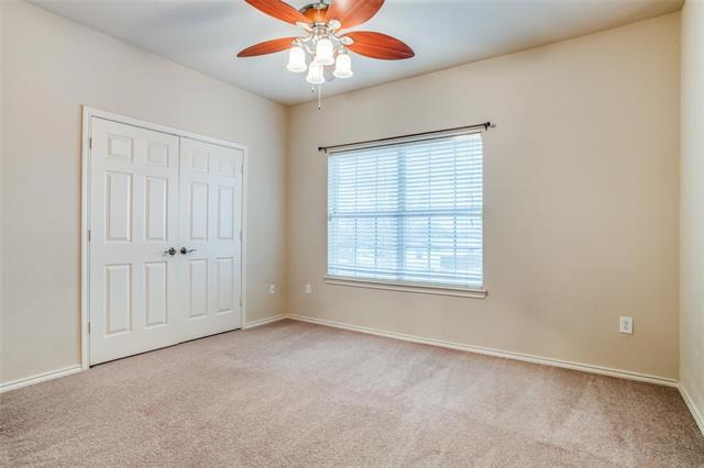 Building Photo - 187 Castleridge Dr