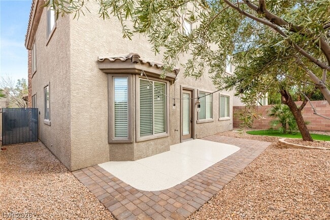 Building Photo - 973 Via Stellato St