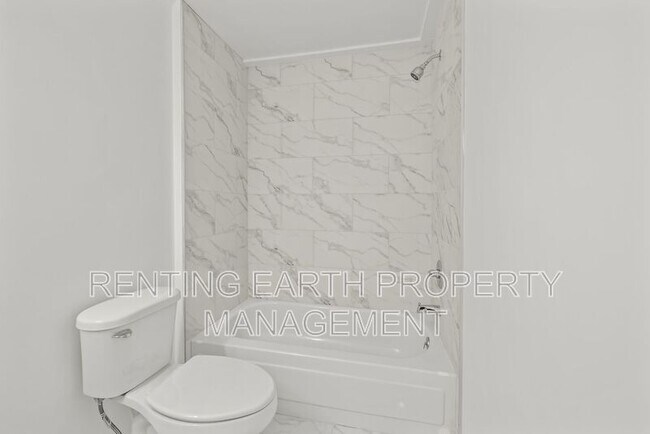 Building Photo - 6109 Blocton Ave