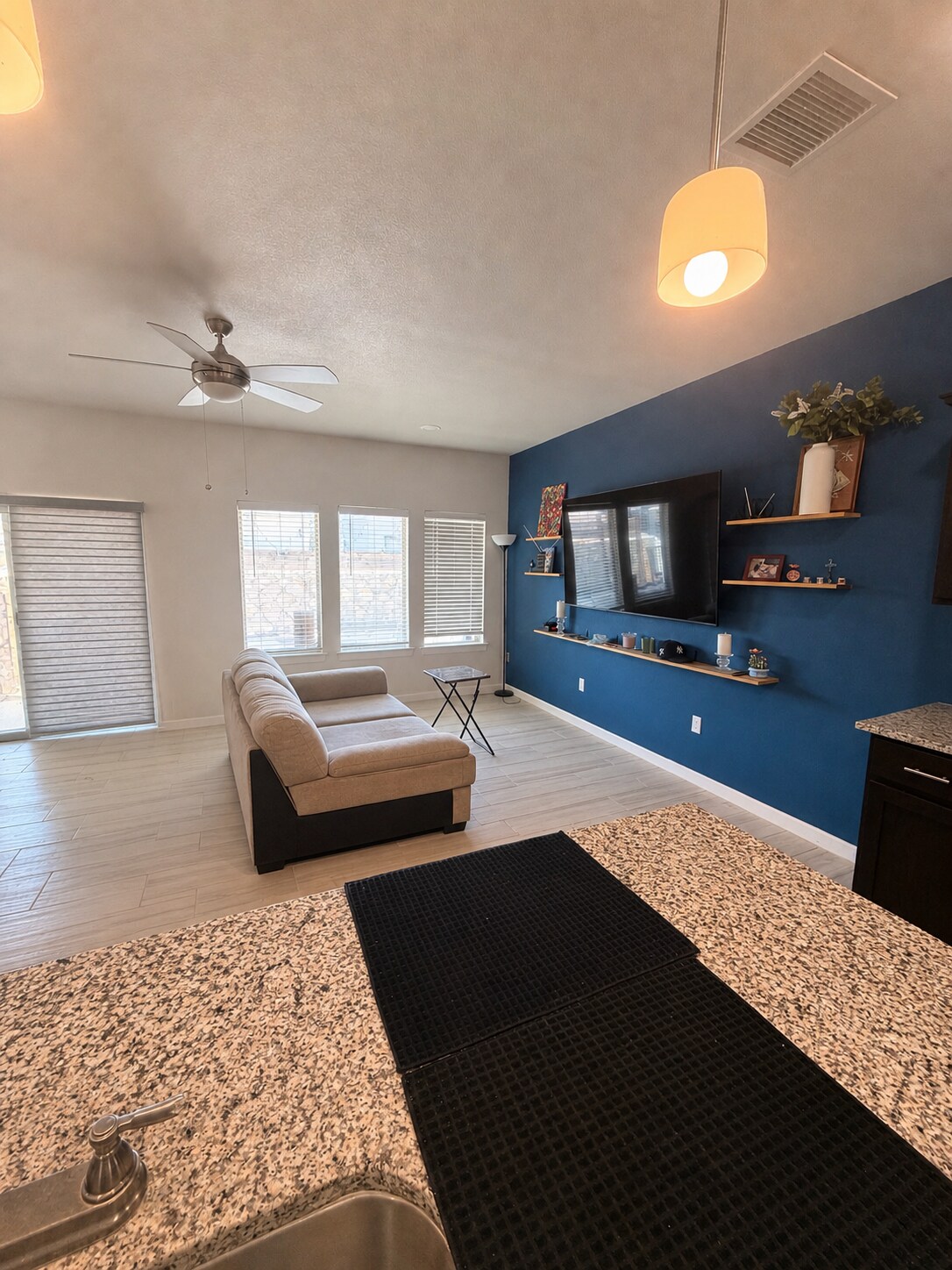 Building Photo - 6533 Toivoa Pl