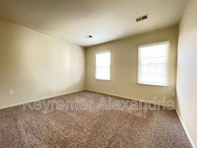 Building Photo - 13013 Caton Pl